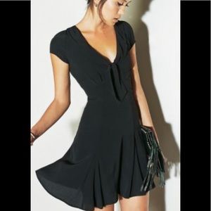 Reformation Limestone dress size S in black!
